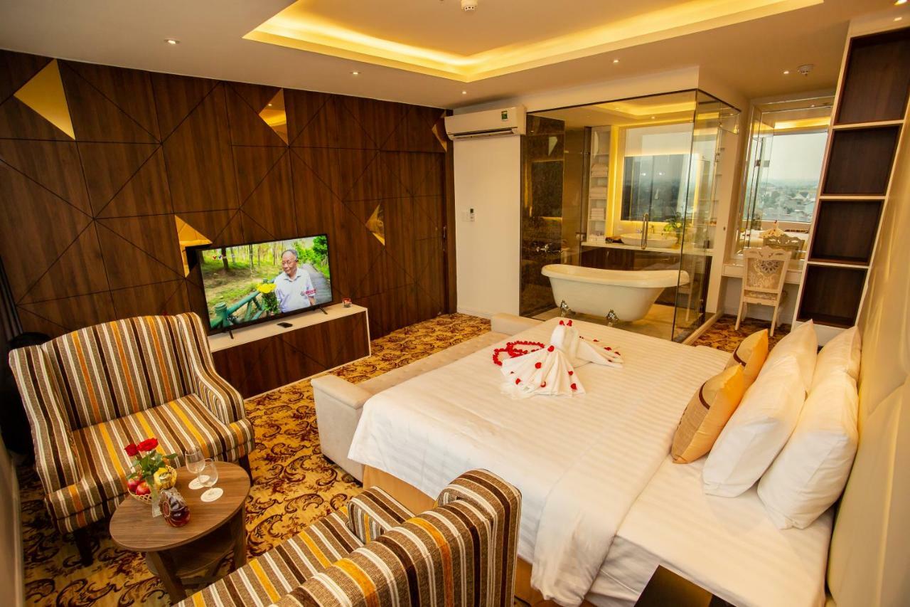 Elizabeth Hotel Thu Dau Mot Exterior photo